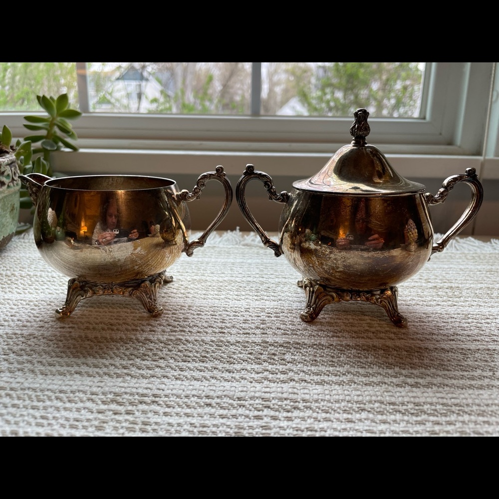 Oneida USA silver cream and sugar. Vintage